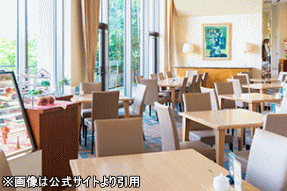 三田ホテル カフェ＆バーラウンジ　フィネストラ