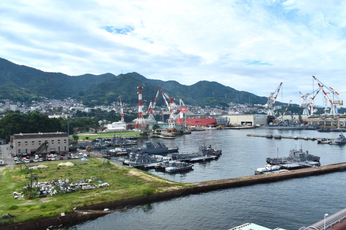 呉の港